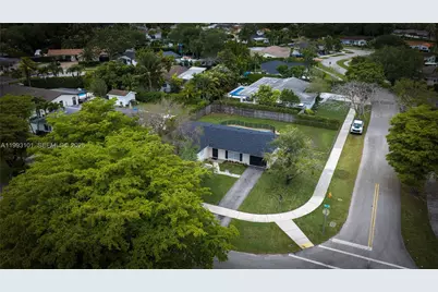 9700 Kendale Blvd, Miami, FL 33176 - Photo 24