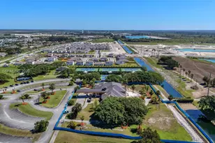 2425 SE 28th Dr, Homestead, FL 33035 - Photo 72