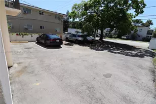 951 SW 7th St, Miami, FL 33130 - Photo 34