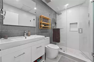 426 SE 3rd St, Dania Beach, FL 33004 - Photo 20
