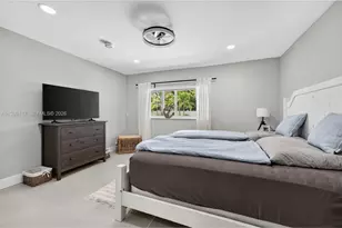 426 SE 3rd St, Dania Beach, FL 33004 - Photo 12