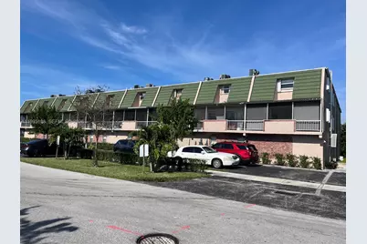 1100 SE 4th Ave #16, Deerfield Beach, FL 33441 - Photo 4