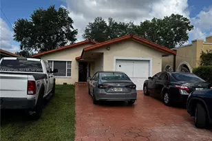 2194 SW 57th Ct, Miami, FL 33155 - Photo 2