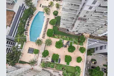 1060 Brickell Ave #4207, Miami, FL 33131 - Photo 38
