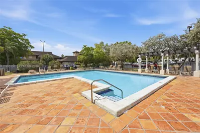 10431 N Kendall Dr #D204, Miami, FL 33176 - Photo 14