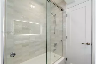 634 W 47th St, Miami Beach, FL 33140 - Photo 24