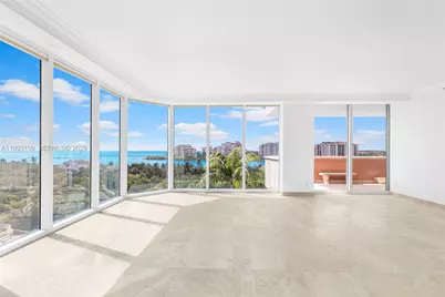 300 S Pointe Drive #801, Miami Beach, FL 33139 - Photo 4
