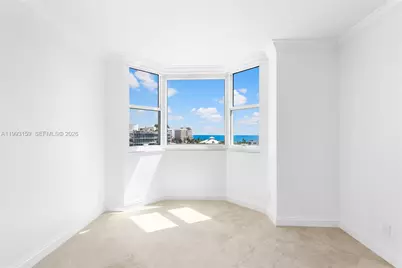 300 S Pointe Drive #801, Miami Beach, FL 33139 - Photo 24