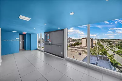 2602 E Hallandale Beach Blvd #R2805, Hallandale Beach, FL 33009 - Photo 32