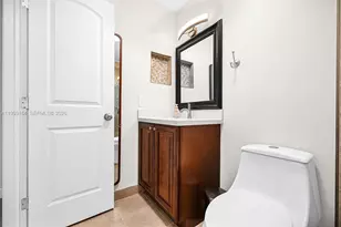 2528 SW Natura Blvd, Deerfield Beach, FL 33441 - Photo 18