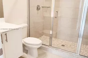 4583 NW 83rd Pl, Doral, FL 33166 - Photo 8