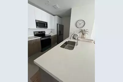 2526 Pierce St #10, Hollywood, FL 33020 - Photo 6