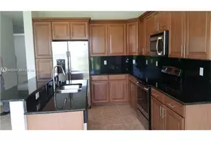 5223 SW 77th Way, Davie, FL 33328 - Photo 8