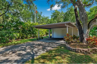 6767 SW 154th St, Palmetto Bay, FL 33157 - Photo 4