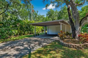 6767 SW 154th St, Palmetto Bay, FL 33157 - Photo 4