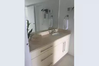 2333 Brickell Ave #PH207, Miami, FL 33129 - Photo 12