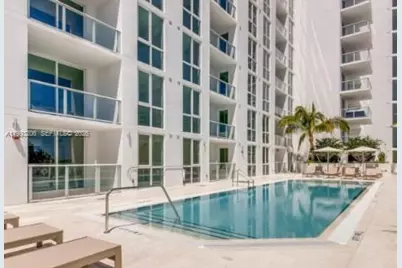 7135 Collins Ave #525, Miami Beach, FL 33141 - Photo 18