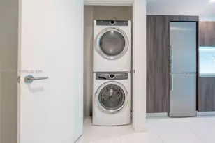 851 NE 1st Ave, Miami, FL 33132 - Photo 6