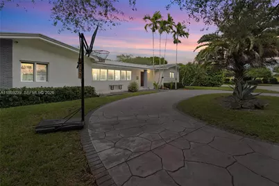 7305 SW 123rd Ter, Pinecrest, FL 33156 - Photo 2