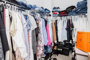 2950 NE 188th St, Aventura, FL 33180 - Photo 26