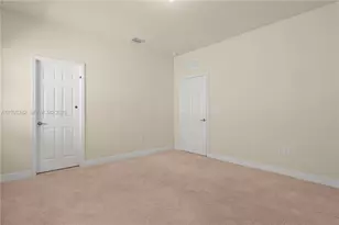 10021 NW 87th Terrace, Doral, FL 33178 - Photo 24