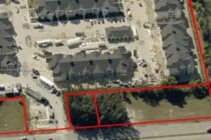 2902 Ceitus Pkwy, Cape Coral, FL 33991 - Photo 2