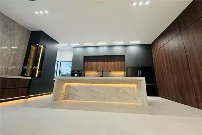 19880 SW 134th Ave, Miami, FL 33177 - Photo 10