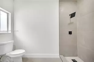 6940 NW 5th Pl, Miami, FL 33150 - Photo 26