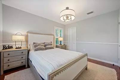 3274 Gifford Ln, Miami, FL 33133 - Photo 22