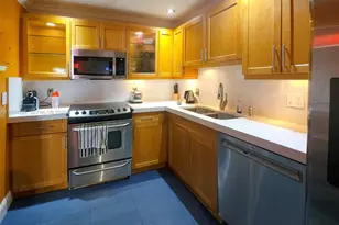401 Golden Isles Dr, Hallandale Beach, FL 33009 - Photo 12