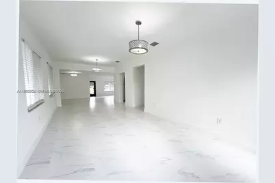 5401 W Broward Blvd, Plantation, FL 33317 - Photo 8