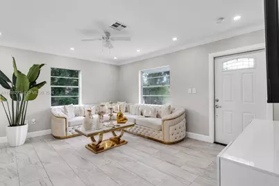 30534 SW 155th Ct, Homestead, FL 33033 - Photo 8
