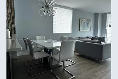 500 Brickell Ave #3307, Miami, FL 33131 - Photo 4