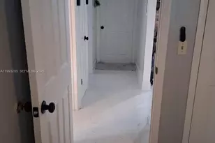 6035 Caprice Dr, Jacksonville, FL 32244 - Photo 16