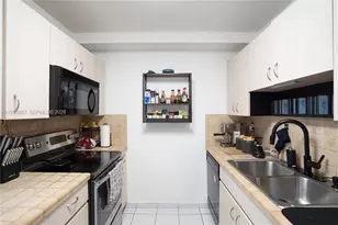 5555 Ludlam Rd, South Miami, FL 33155 - Photo 10