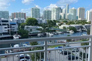 400 Kings Point Dr, Sunny Isles Beach, FL 33160 - Photo 2