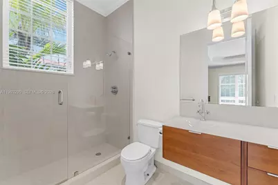 797 Ridgewood Rd #., Key Biscayne, FL 33149 - Photo 18