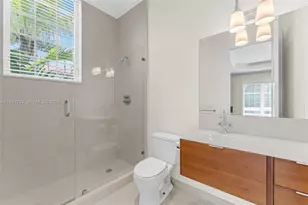 797 Ridgewood Rd, Key Biscayne, FL 33149 - Photo 18