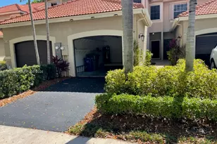 800 Sorrento Dr, Weston, FL 33326 - Photo 1