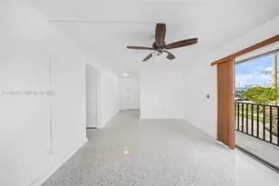 955 W 23rd St, Hialeah, FL 33010 - Photo 22