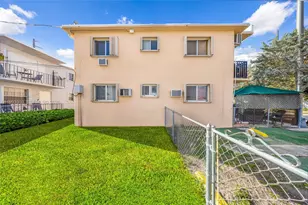 955 W 23rd St, Hialeah, FL 33010 - Photo 14
