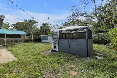 1745 SW 43rd Ave, Fort Lauderdale, FL 33317 - Photo 20