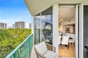 20000 E Country Club Dr, Aventura, FL 33180 - Photo 20