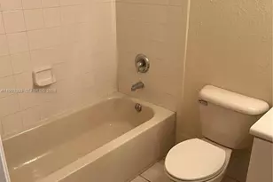 2508 SE 14th Ave, Homestead, FL 33035 - Photo 8