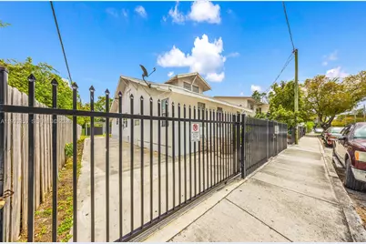 127 SW 7th Ave, Miami, FL 33130 - Photo 4