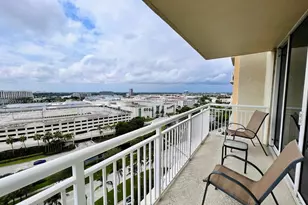 19501 W Country Club Dr, Aventura, FL 33180 - Photo 2