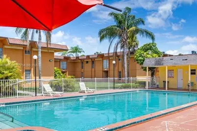 9453 SW 76th St #S2, Miami, FL 33173 - Photo 2