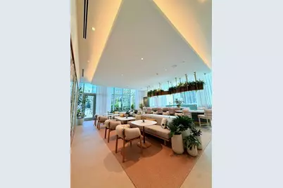 77 SE 5th St #1608, Miami, FL 33131 - Photo 42