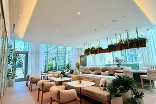 77 SE 5th St, Miami, FL 33131 - Photo 42