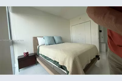 92 SW 3rd St #1505, Miami, FL 33130 - Photo 18